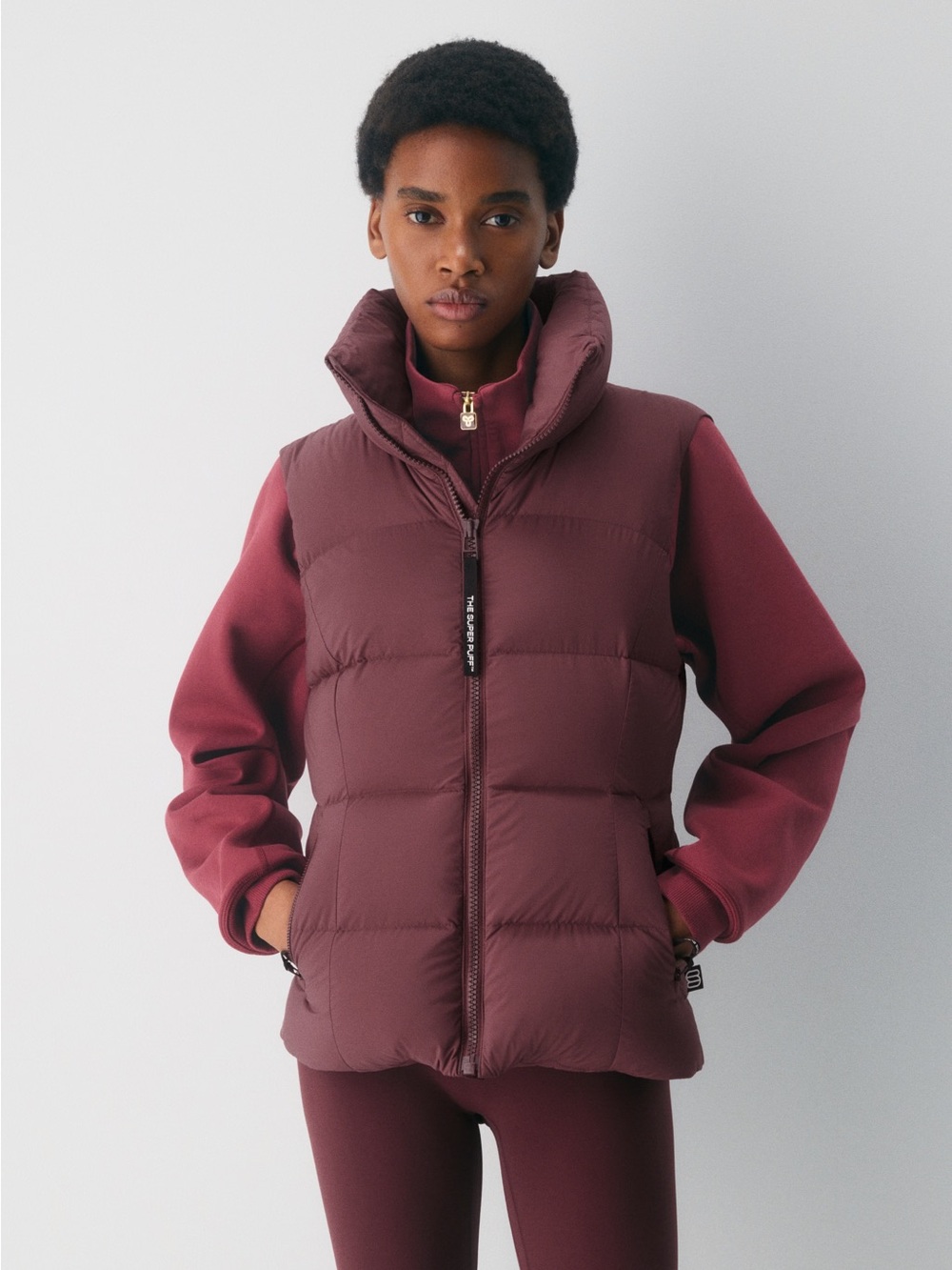 Aritzia Tna The Super Puff Vest Burgundy, Maroon - Small